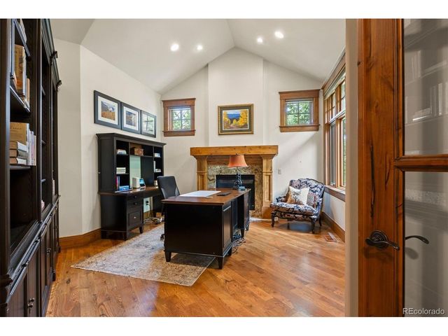 958 Westchester Cir, Castle Rock, CO 80108