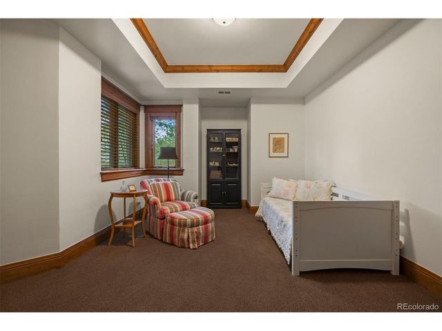 958 Westchester Cir, Castle Rock, CO 80108