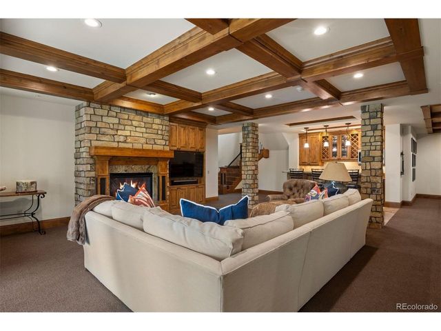 958 Westchester Cir, Castle Rock, CO 80108