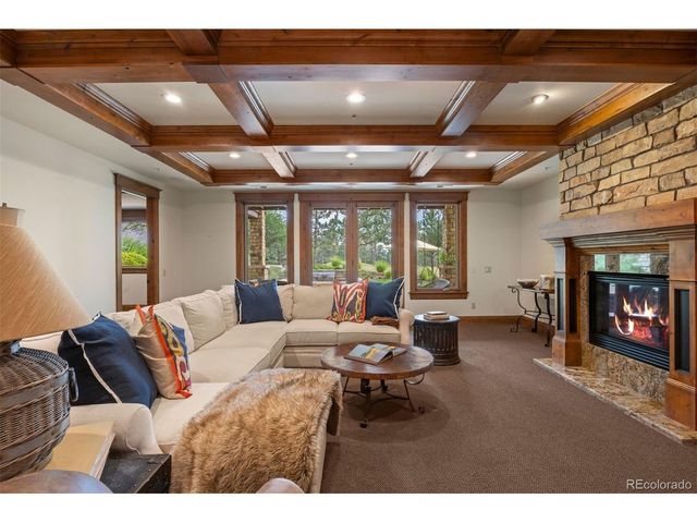 958 Westchester Cir, Castle Rock, CO 80108