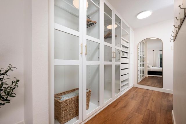 3323 La Mesa Drive 2, San Carlos, CA 94070