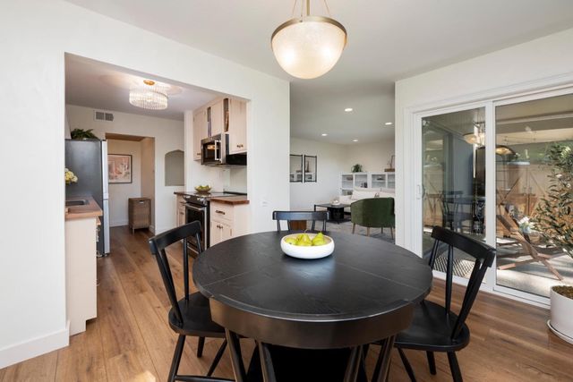 3323 La Mesa Drive 2, San Carlos, CA 94070