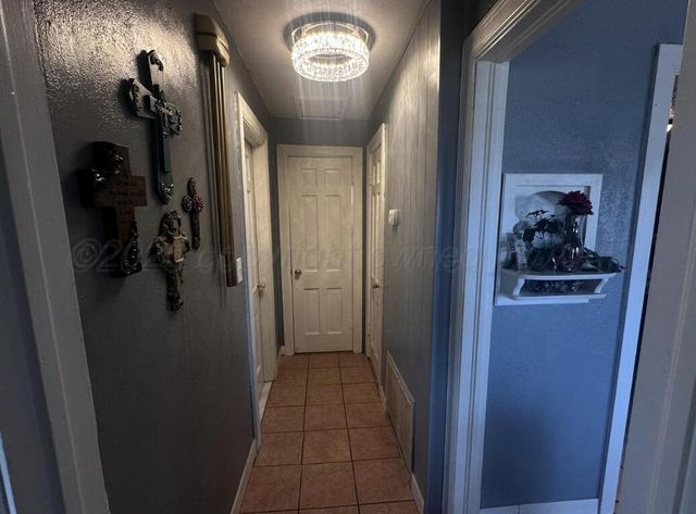 310 Avenue L, Sunray, TX 79086