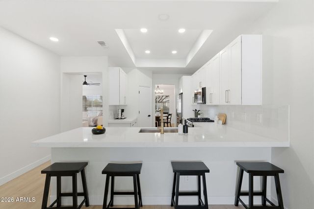826 W 14TH Avenue, Apache Junction, AZ 85120
