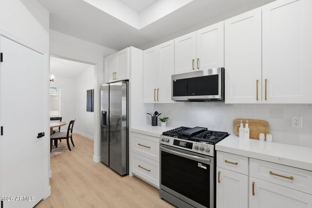826 W 14TH Avenue, Apache Junction, AZ 85120