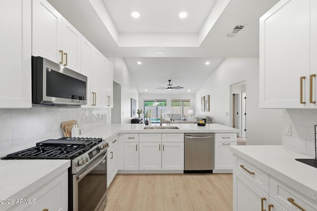 826 W 14TH Avenue, Apache Junction, AZ 85120