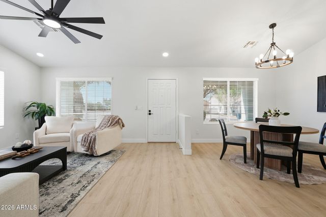 826 W 14TH Avenue, Apache Junction, AZ 85120