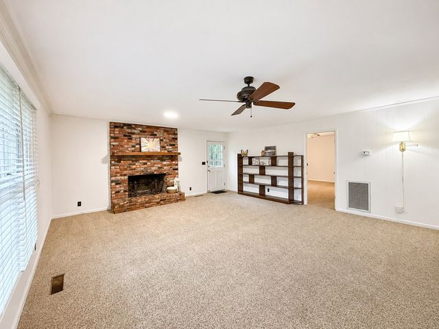 1501 Tonawanda, Dothan, AL 36303