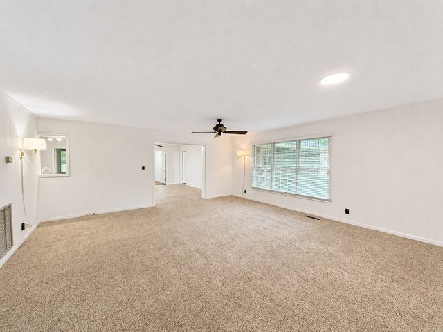 1501 Tonawanda, Dothan, AL 36303
