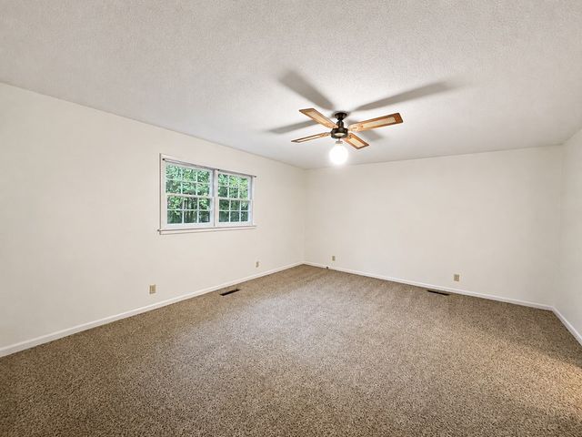 1501 Tonawanda, Dothan, AL 36303