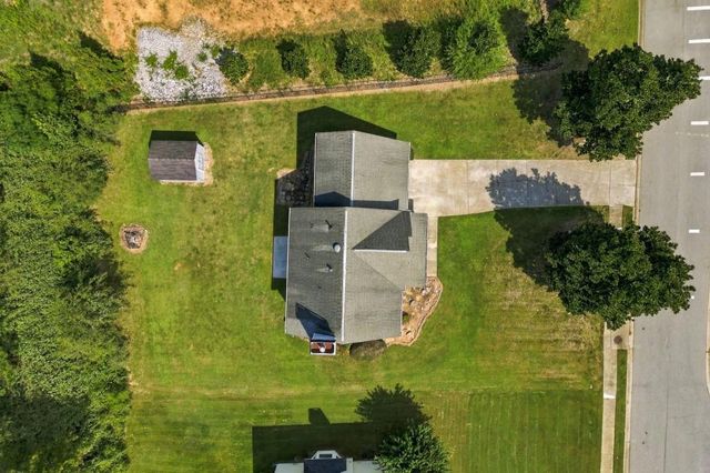 40 Summer Leigh Drive, Stockbridge, GA 30281
