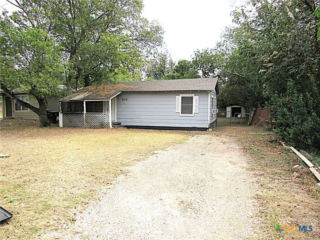 805 S 10th Street, Temple, TX 76504