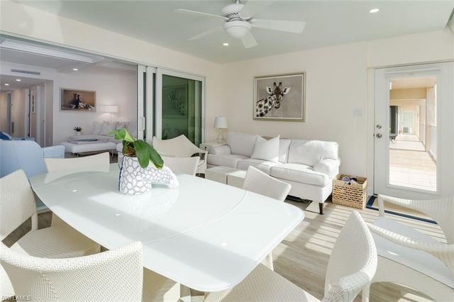 3450 Gulf Shore BLVD N 210, Naples, FL 34103