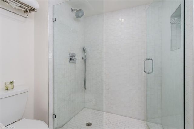 3450 Gulf Shore BLVD N 210, Naples, FL 34103