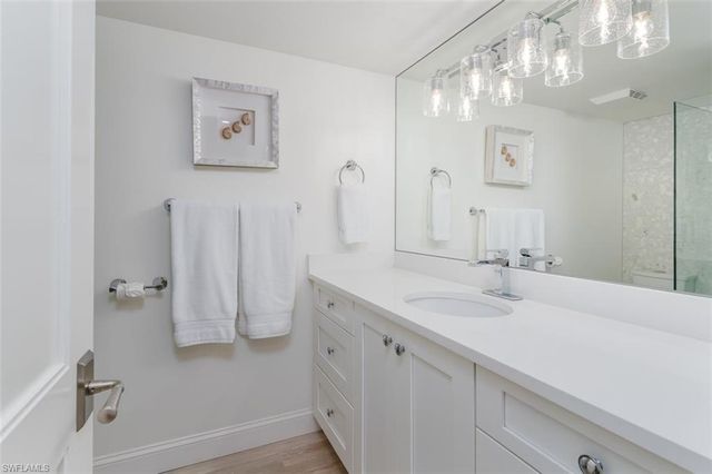 3450 Gulf Shore BLVD N 210, Naples, FL 34103