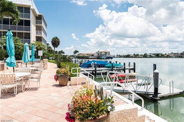 3450 Gulf Shore BLVD N 210, Naples, FL 34103