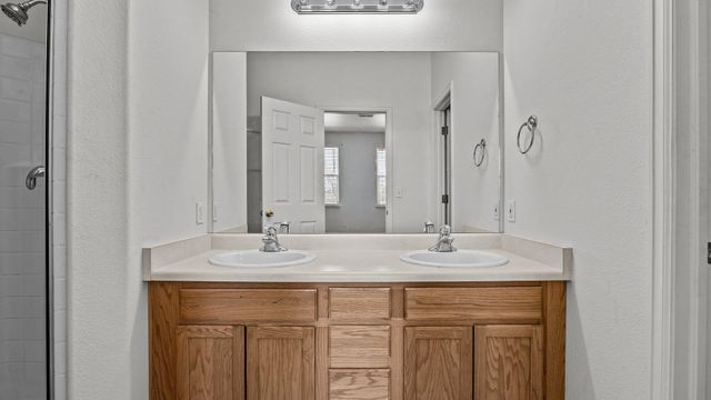 2491 Fountain Greens Pl Unit B-8, Grand Junction, CO 81505
