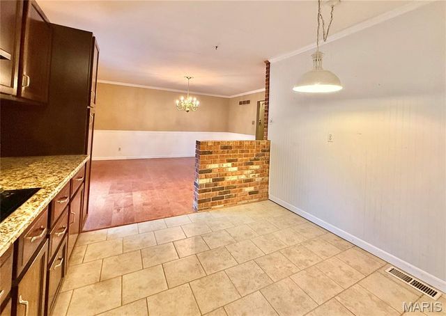 4726 Bramble Berry Drive, St Louis, MO 63129