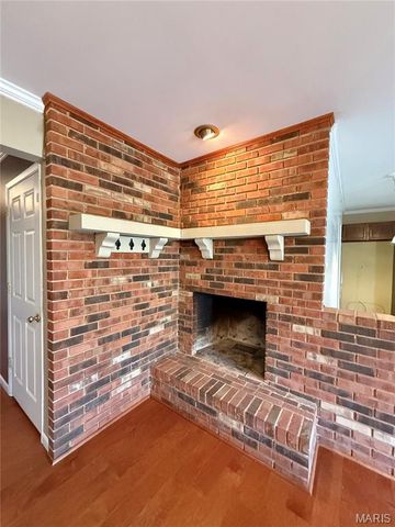 4726 Bramble Berry Drive, St Louis, MO 63129