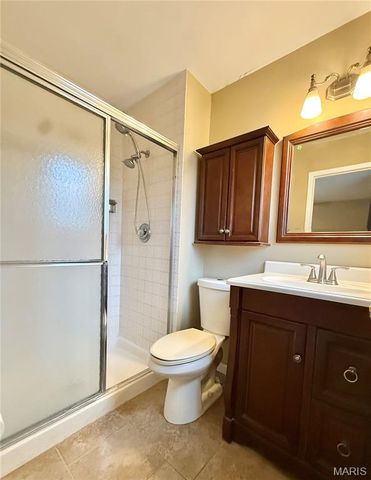 4726 Bramble Berry Drive, St Louis, MO 63129