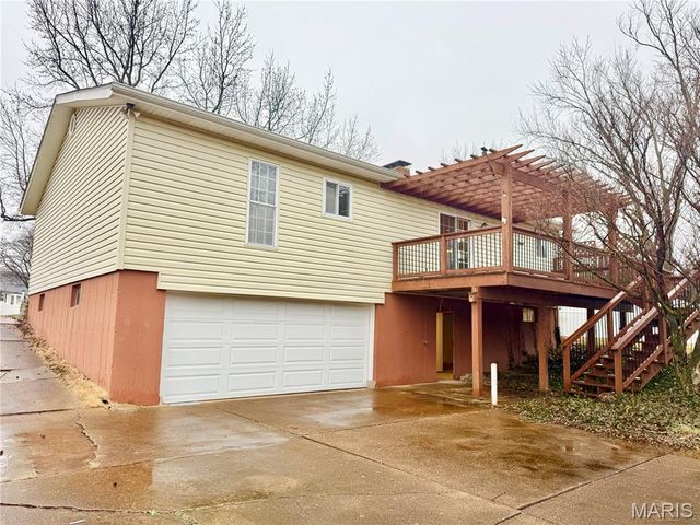 4726 Bramble Berry Drive, St Louis, MO 63129