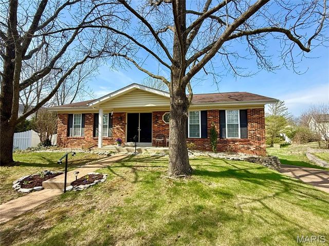 4726 Bramble Berry Drive, St Louis, MO 63129