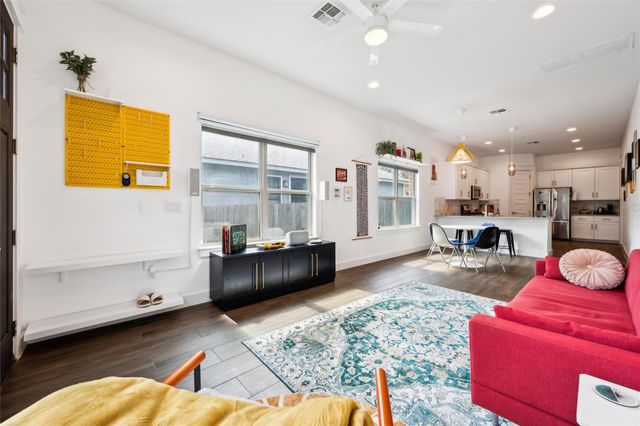 1608 Ulit Ave A, Austin, TX 78702