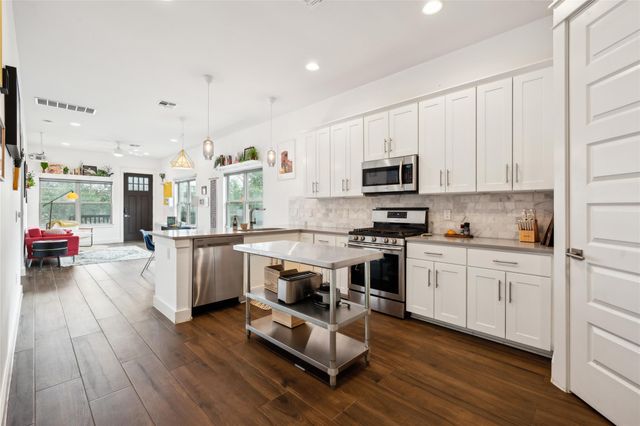 1608 Ulit Ave A, Austin, TX 78702