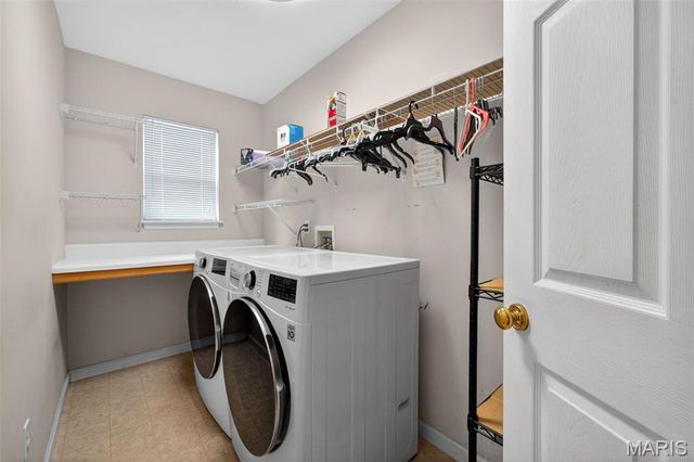 1421 Schoal Creek Drive, St Peters, MO 63366