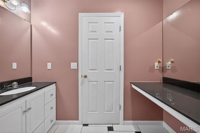 1421 Schoal Creek Drive, St Peters, MO 63366