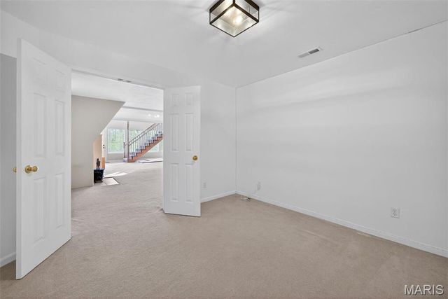 1421 Schoal Creek Drive, St Peters, MO 63366