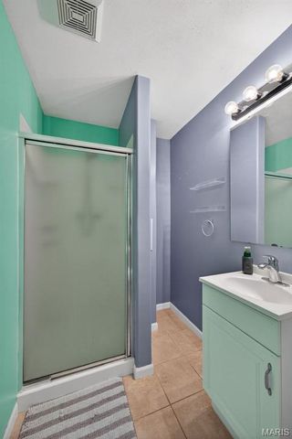 1421 Schoal Creek Drive, St Peters, MO 63366