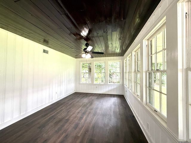 3648 Sherwood St, Baton Rouge, LA 70805
