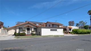 2209 Elden Avenue, Costa Mesa, CA 92627
