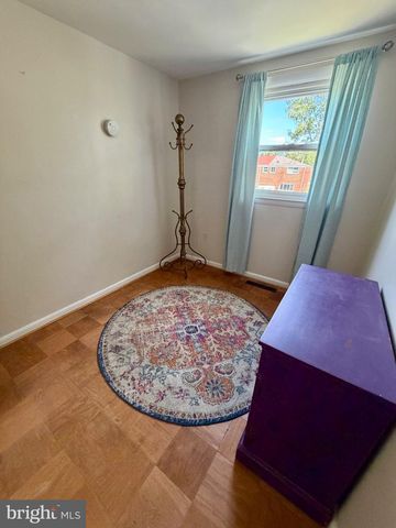 1033 CIRCLE DR, Halethorpe, MD 21227