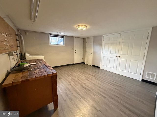 1033 CIRCLE DR, Halethorpe, MD 21227