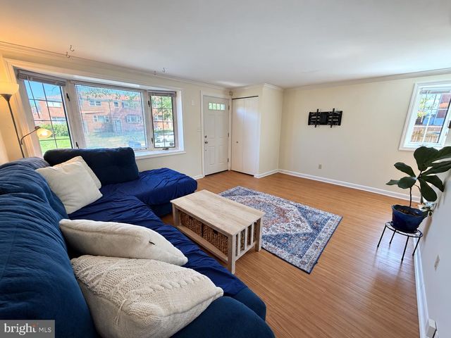 1033 CIRCLE DR, Halethorpe, MD 21227