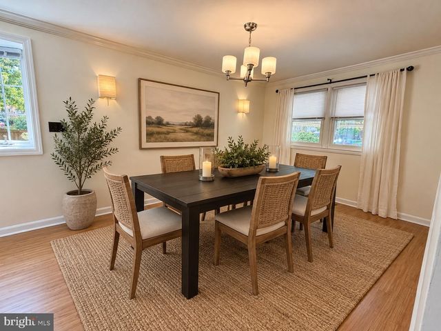 1033 CIRCLE DR, Halethorpe, MD 21227