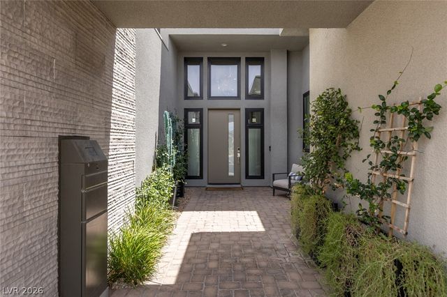 10843 White Clay Drive, Las Vegas, NV 89135