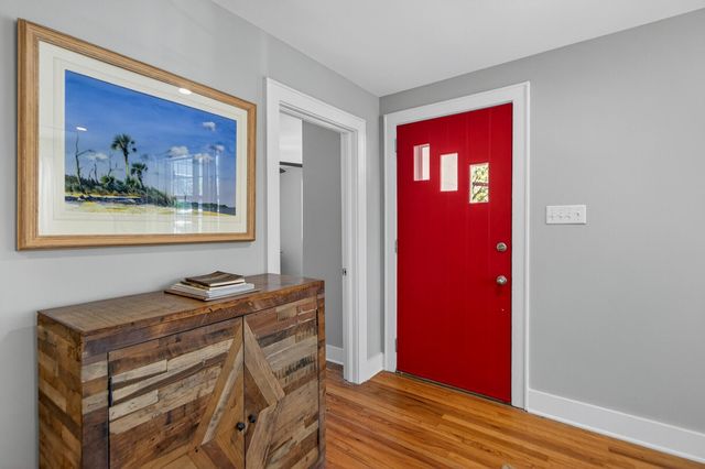 537 Saint Andrews Boulevard, Charleston, SC 29407