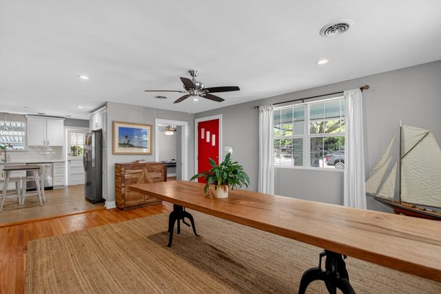537 Saint Andrews Boulevard, Charleston, SC 29407