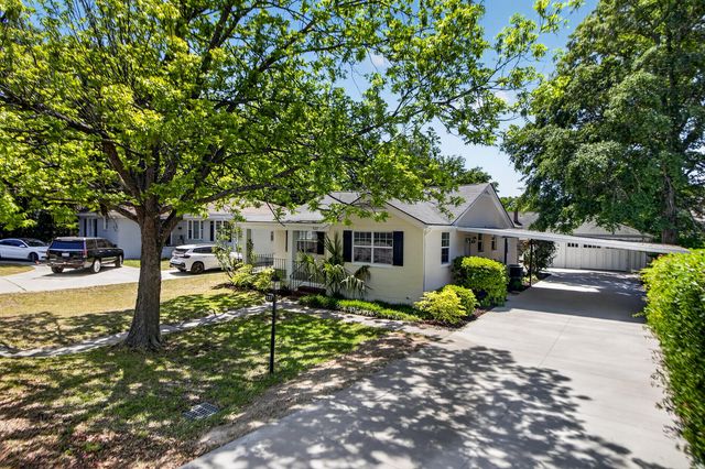537 Saint Andrews Boulevard, Charleston, SC 29407