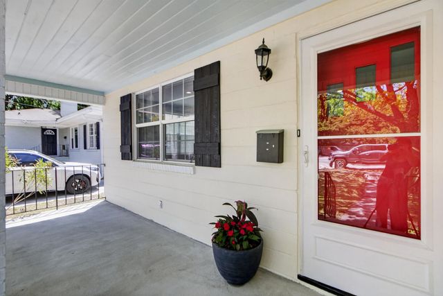 537 Saint Andrews Boulevard, Charleston, SC 29407