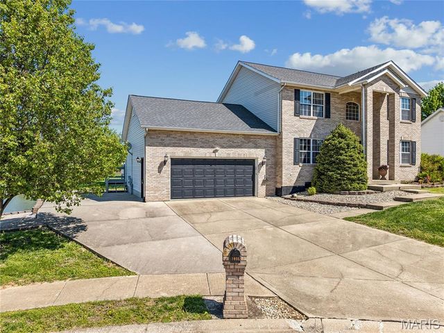 1033 Turtle Dove Trail, Waterloo, IL 62298