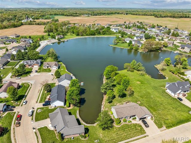 1033 Turtle Dove Trail, Waterloo, IL 62298