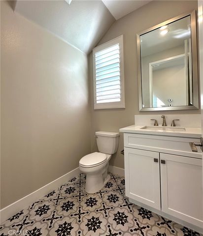 127 Turnstone, Irvine, CA 92618