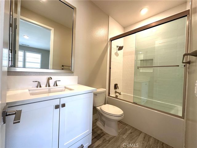 127 Turnstone, Irvine, CA 92618