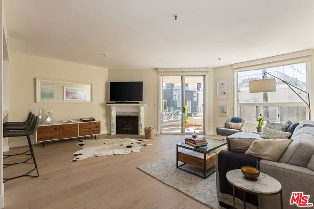 235 Main Street 217, Venice, CA 90291