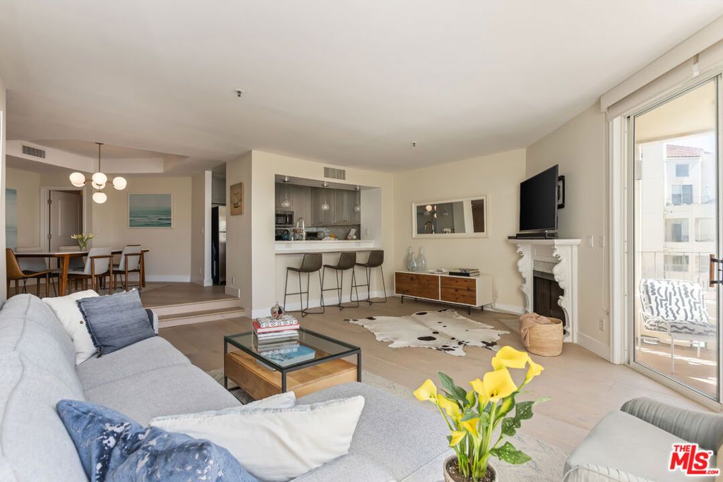 235 Main Street 217, Venice, CA 90291