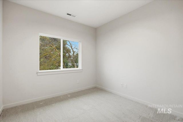 9647 W Kate Dr, Boise, ID 83714